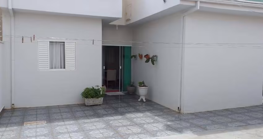Casa com 3 dormitórios à venda, 130 m² por R$ 500.000,00 - Parque Residencial Casarão - Sumaré/SP