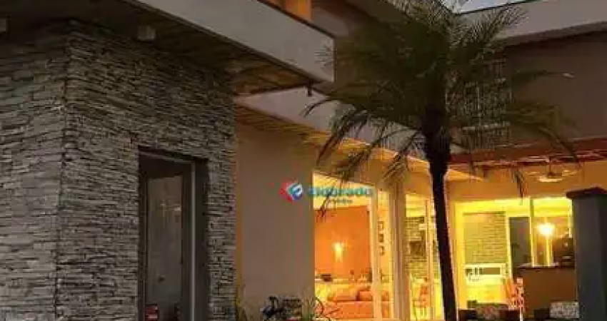 Casa com 3 quartos à venda, 355 m² por R$ 2.340.000 - Terras do Cancioneiro - Paulínia/SP