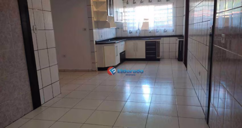 Casa com 3 dormitórios à venda, 238 m² por R$ 875.000,00 - Jardim Amanda II - Hortolândia/SP