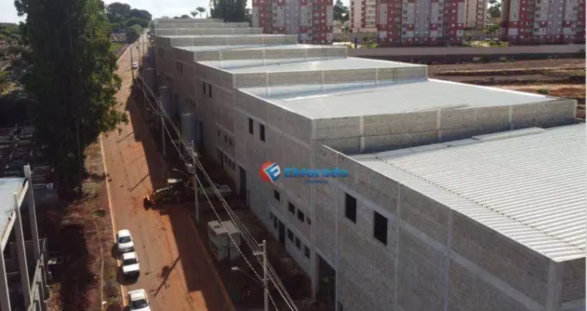 Barracão / Galpão / Depósito para alugar na Rua Jayme Cunha de Oliveira, Parque Emília, Sumaré