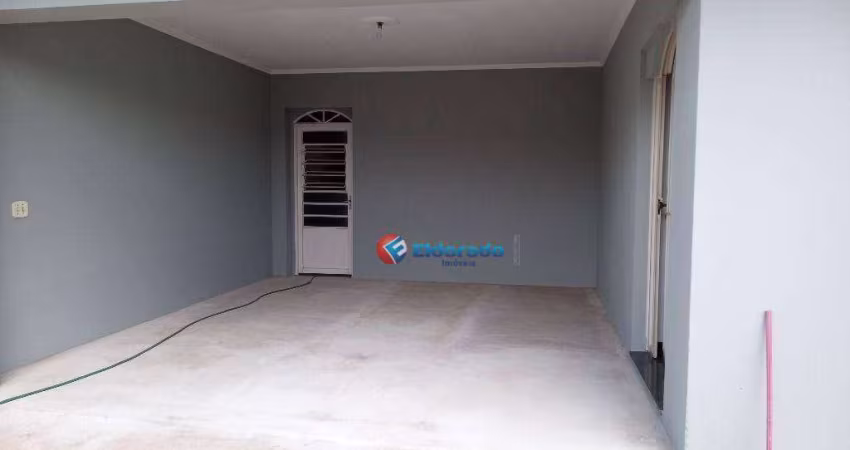 Casa com 3 dormitórios para alugar, 235 m² por R$ 2.790,00/mês - Jardim do Bosque - Hortolândia/SP