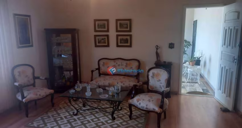 Casa próxima ao Shopping à venda - Região Central - Sumaré-SP