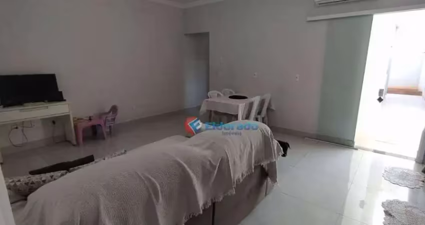 Casa com 2 quartos à venda na Rua Carlos Sturari, Parque Nova Carioba, Americana
