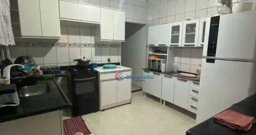 Casa com 3 quartos à venda na Rua Maiuri Silvestro, Residencial Bordon, Sumaré