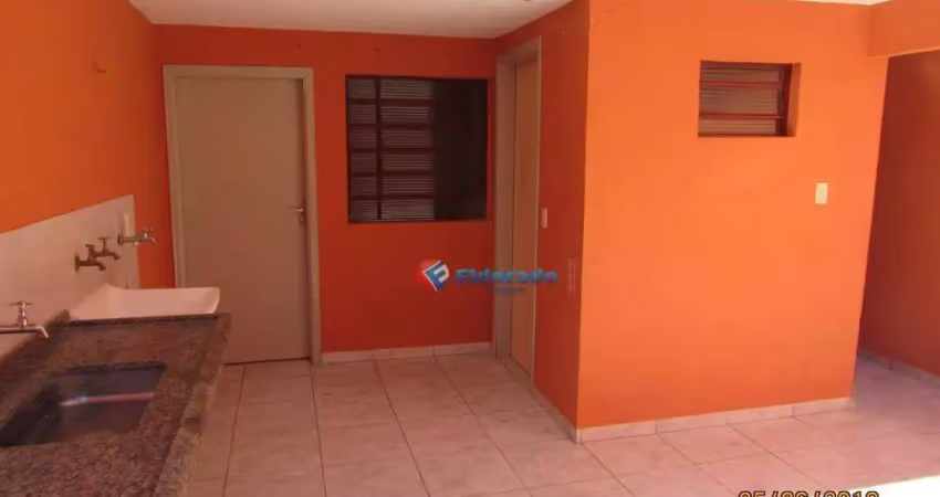 Casa com 2 quartos para alugar,  - jardim luiz cia - sumaré/sp