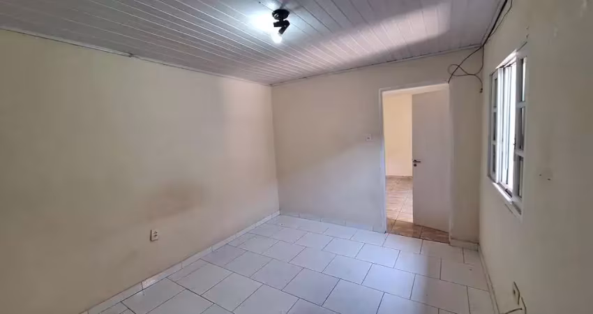 Casa com 1 quarto para alugar na Rua Maurício Pacheco Tavares, 215, Jardim Monte Azul, São Paulo