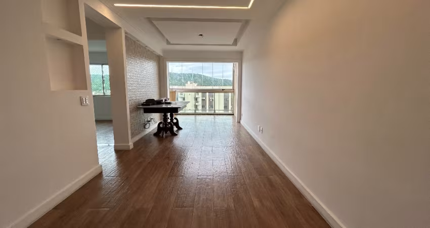 Cobertura duplex, 4 quartos, 2 suítes, 2 vagas, churrasqueira, Passagem - Cabo Frio