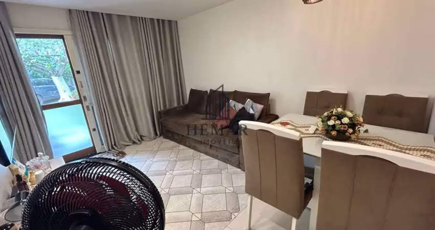 Casa linear, reformada, condomínio fechado, 1 quarto, 1 vaga. portinho.