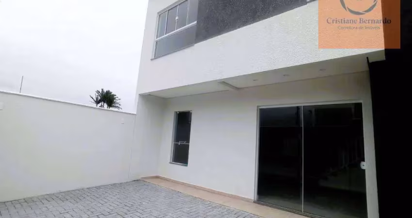 Sobrado com 3 dormitórios à venda, 111 m² por R$ 500.000,00 - Do Ubatuba - São Francisco do Sul/SC