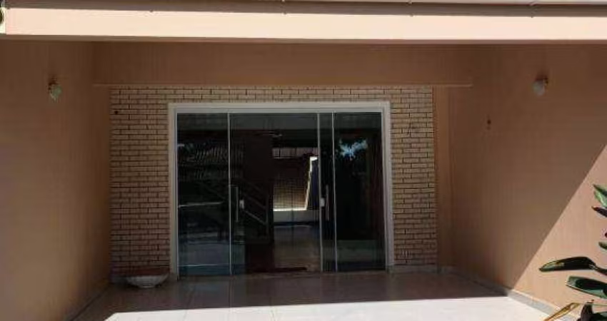 Sobrado com 3 dormitórios à venda, 145 m² por R$ 630.000,00 - Ubatuba - São Francisco do Sul/SC