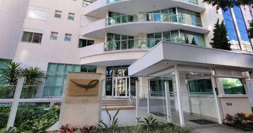 Apartamento com 4 suítes, para alugar, 311 m², 1 apartamento por andar - água verde - curitiba/pr