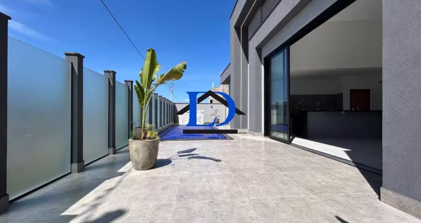 Imperdível: Casa em Condomínio à Venda em Senador Canedo-GO, Bairro Jardins Capri - 3 Quartos, 3 Suítes, 2 Salas - 177,47m²
