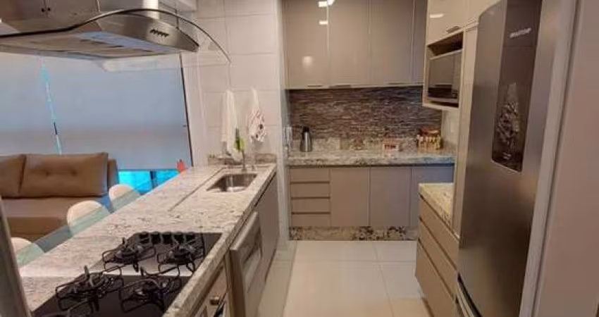 Apartamento à venda no Setor Marista, Goiânia-GO  3 quartos, 3 suítes, 3 salas, 4 banheiros, 2 vagas, 121m².