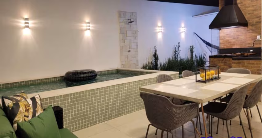 Luxuosa Casa em Condomínio: 3 quartos, 3 suítes, 3 salas, 3 banheiros, 4 vagas de garagem, 127m² no Jardim Maria Inês, Aparecida de Goiânia-GO.