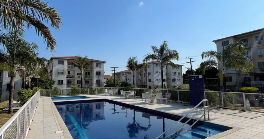 Vende-se Apartamento térreo com 3 qtos - Flores