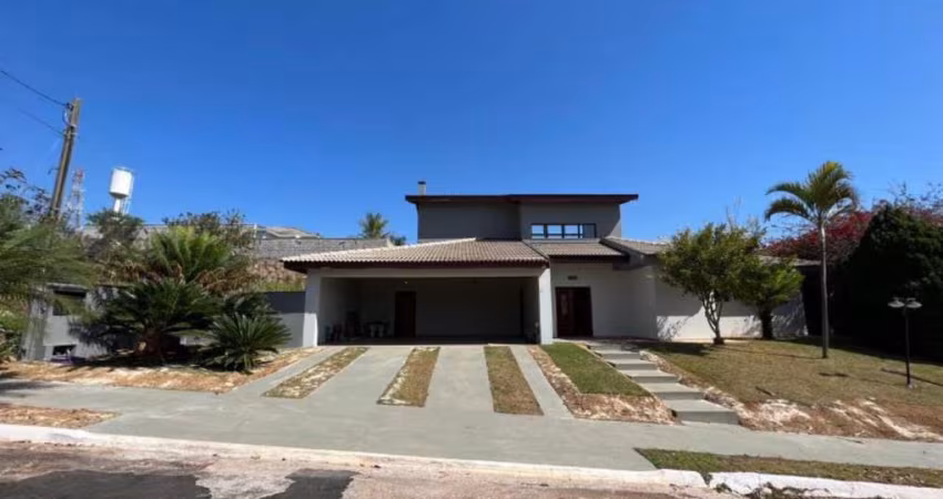 CASA DE 400 M² CONSTRUÍDA COM 5 DORMITÓRIOS, SENDO 4 SUÍTE, NO LOTEAMENTO PORTAL DA COLINA EM JUNDIAÍ - SP