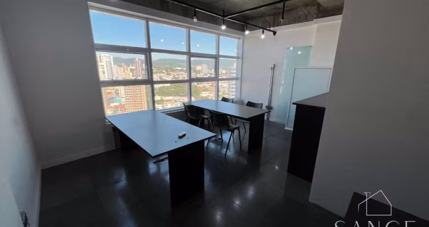 SALA COMERCIAL DE 45m²  NO GOLDEN OFFICE NA CHACARÁ URBANA JUNDIAÍ-SP PARA LOCAÇÃO