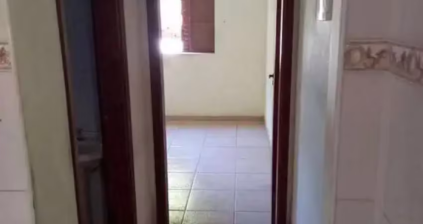 Casa com 3 dorm. sala; copa; cozinha; banheiro, 1 vaga, edícula com banheiro e quintal - bairro são cristóvão - valinhos-sp.
