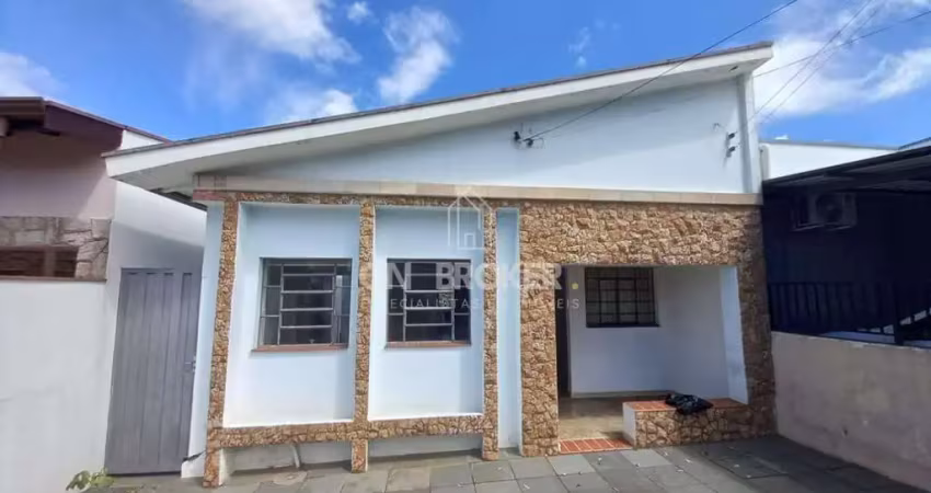 Casa 3 dormitórios, em excelente localização residencial ou comercial. cômodos grandes, quintal amplo. vila santana em valinhos.