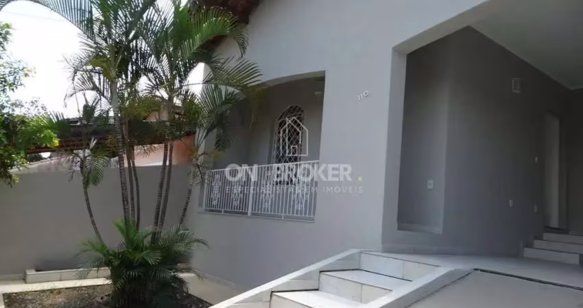 Excelente casa 3 dorm, sendo 1 suíte,  salas, arm. embut. quintal c/ churrasq. ótima localização no bairro castelo, em valinhos.