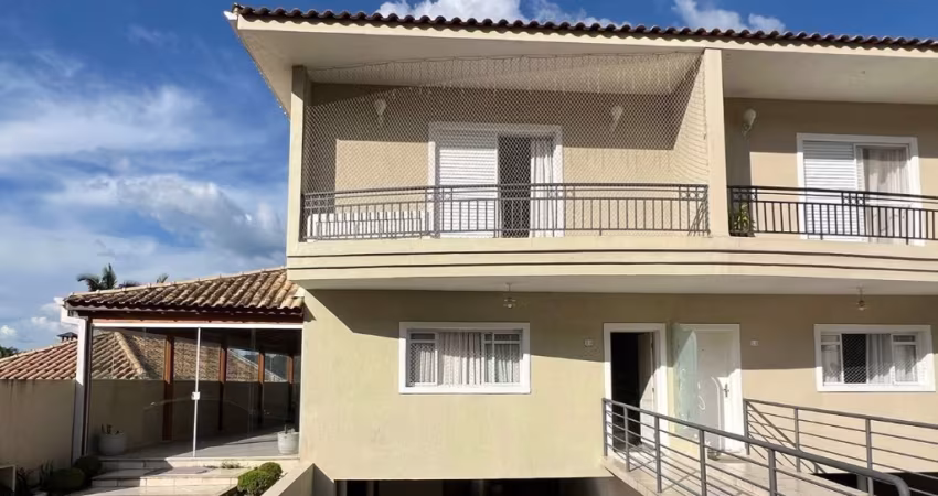 Oportunidade de locação casa com 03 suítes 183