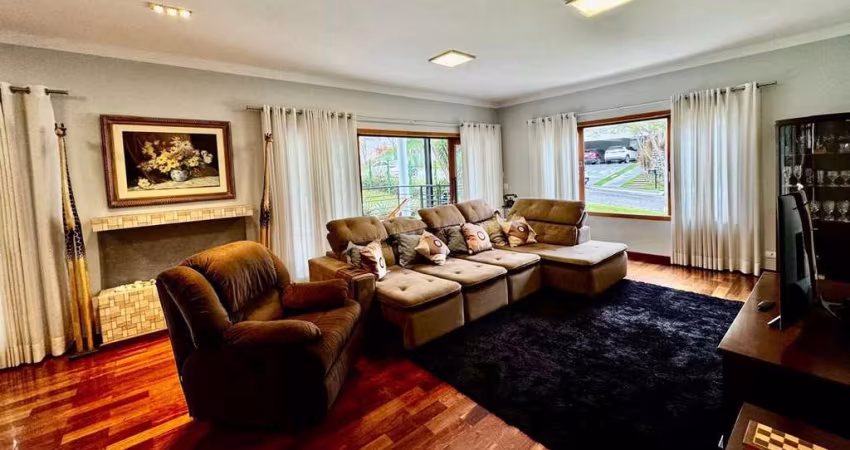 Casa em Condomínio para Venda, Parque Residencial Itapeti, 4 dormitórios, 3 suítes, 2 banheiros, 10 vagas