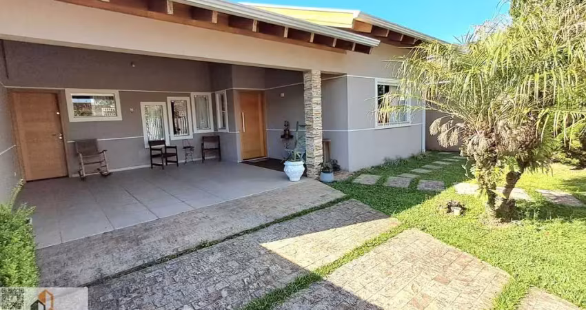Casa com 3 quartos à venda na Rua Osvaldo Cavalcanti Vida, 116, Orleans, Curitiba