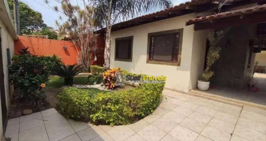 Casa com 3 dormitórios à venda, 86 m² por R$ 700.000,00 - São Marcos - Macaé/RJ