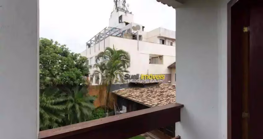 São Marcos - Casa com 4 dormitórios à venda, 300 m² por R$ 1.400.000  - Macaé/RJ
