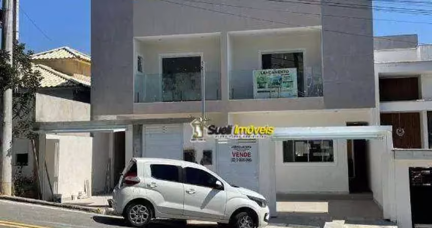 Casa com 3 dormitórios à venda, 128 m² por R$ 550.000 - Vale das Palmeiras - Macaé/RJ