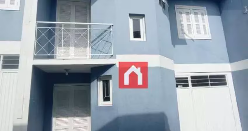 Sobrado com 3 dormitórios para alugar, 80 m² por R$ 2000/mês - Cristo Redentor - Caxias do Sul/RS