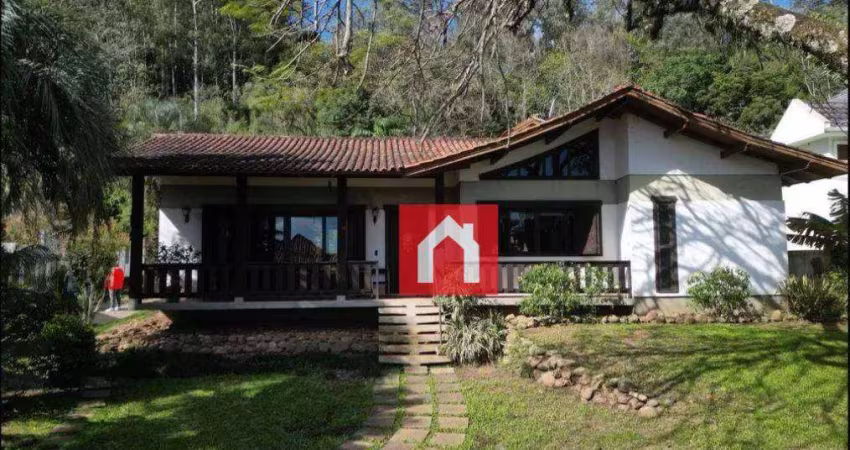 Casa com 3 dormitórios à venda, 301 m² por R$ 1.746.460,27 - Higienópolis - Santa Cruz do Sul/RS