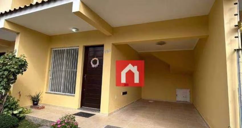 Sobrado com 3 dormitórios, sendo uma suíte à venda