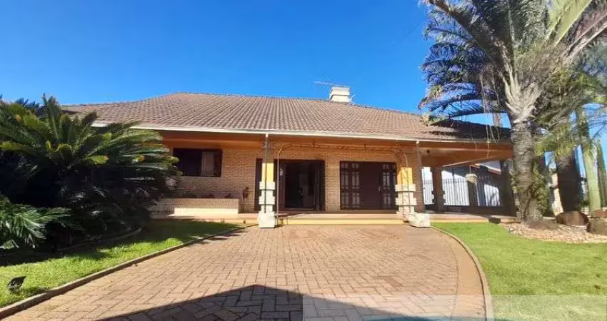 Casa à venda na Dona Emiliana, 482, San Ciro, Portão