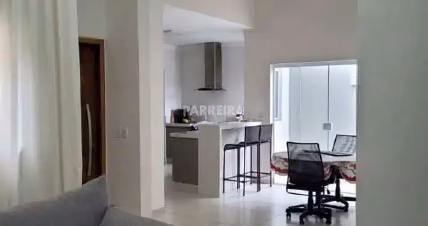 Casa com 3 quartos à venda na Rua Domingos Soares Fortunato, Jardim Godoy, Bauru