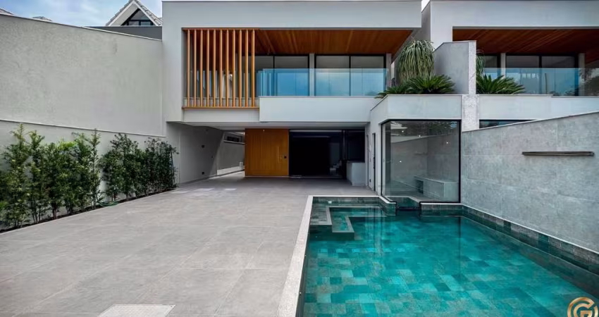 Casa Alto Padrão em Barra da Tijuca, Rio de Janeiro/RJ