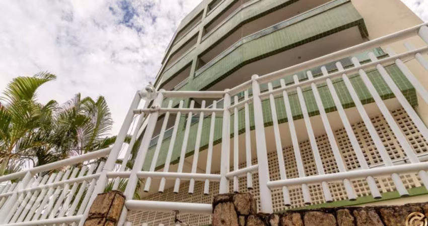 Apartamento de 104m², 3 quartos, 1 vaga, varanda, andar baixo, Play com churrasqueira, no Pechincha - Jacarepaguá