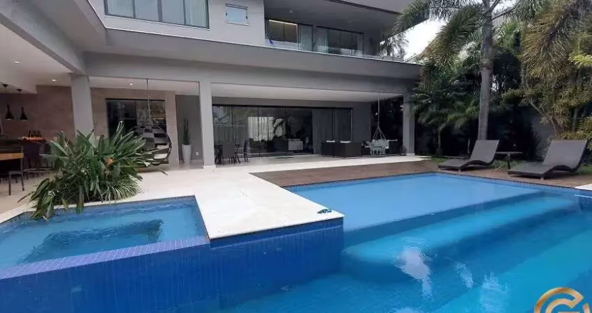 Casa de alto padrão, moderna, 760m² no del lago, 4 suítes, closet e um lindo lazer
