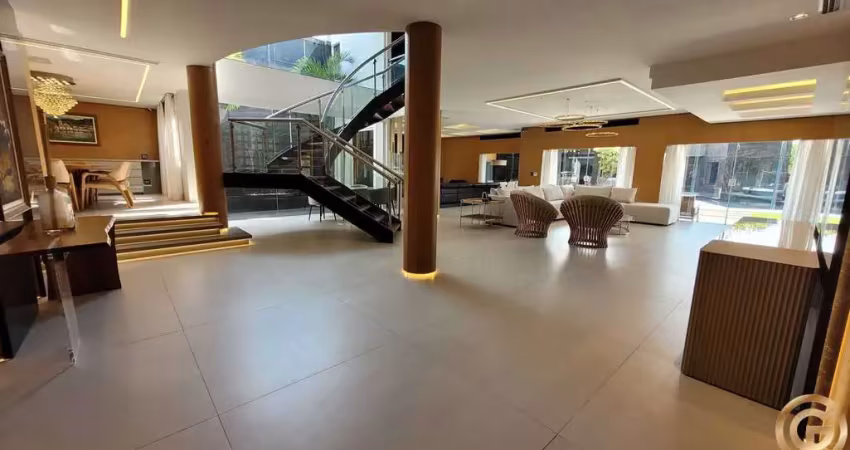 Mansão de alto luxo, 5 suítes com closet, lote em duna, 1096m², no melhor condomínio da barra da tijuca.
