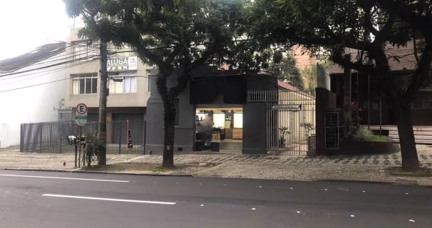 LOJA/CASA COMERCIAL/ TERRENO NO CENTRO