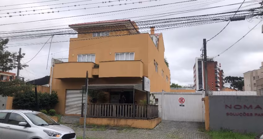 SALA COMERCIAL COM GARAGEM EM CONDOMÍNIO