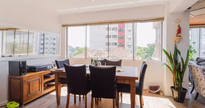 Apartamento com 3 quartos , 2 vagas e 123m² à venda em Cristo Redentor, Porto Alegre.