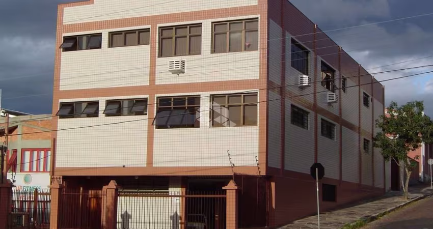 Prédio Comercial c/3 Pisos no B.Sarandi com  689m² De Área Construída, Total 800m.