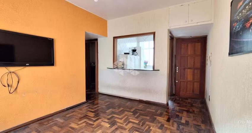 Apartamento 2 dormitórios no Menino Deus