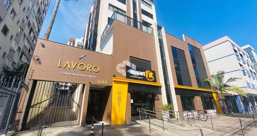 Sala comercial no Menino Deus