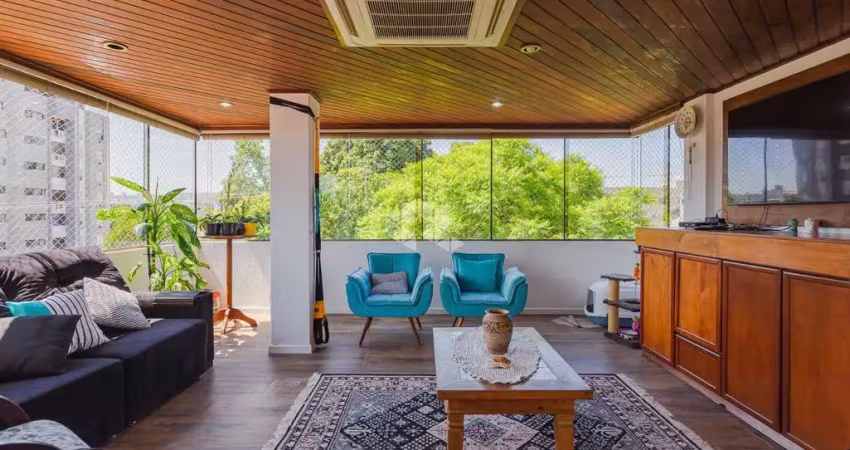 Apartamento com 3 quartos , 2 vagas e 123m² à venda em cristo redentor, porto alegre.