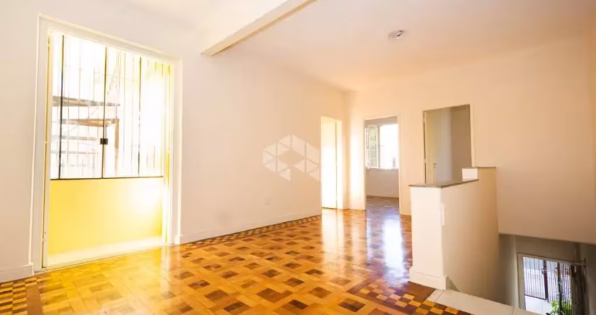 Casa com 2 quartos à venda na Rua Casemiro de Abreu, 142, Moinhos de Vento, Porto Alegre