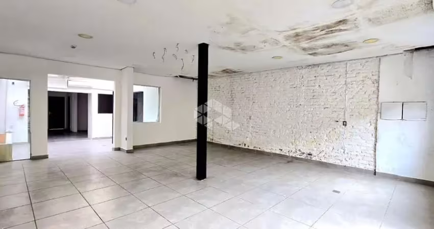 Casa com 3 quartos à venda na Avenida Venâncio Aires, 757, Santana, Porto Alegre