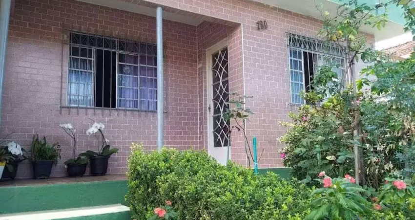 Casa com 3 dormitórios à venda, 180 m² por R$ 330.000,00 - Jardim da Granja - São José dos Campos/SP