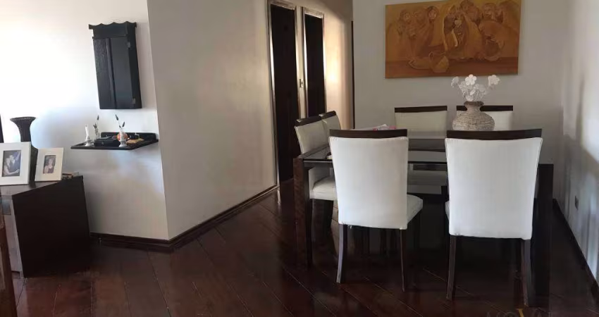 Apartamento com 4 dormitórios à venda, 120 m² por R$ 970.000,00 - Vila Adyana - São José dos Campos/SP